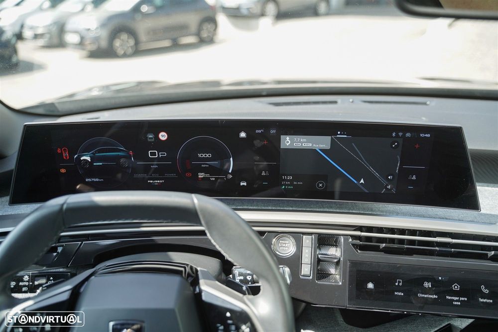 Peugeot 3008 1.2 Hybrid Allure e-DCS6 - 24