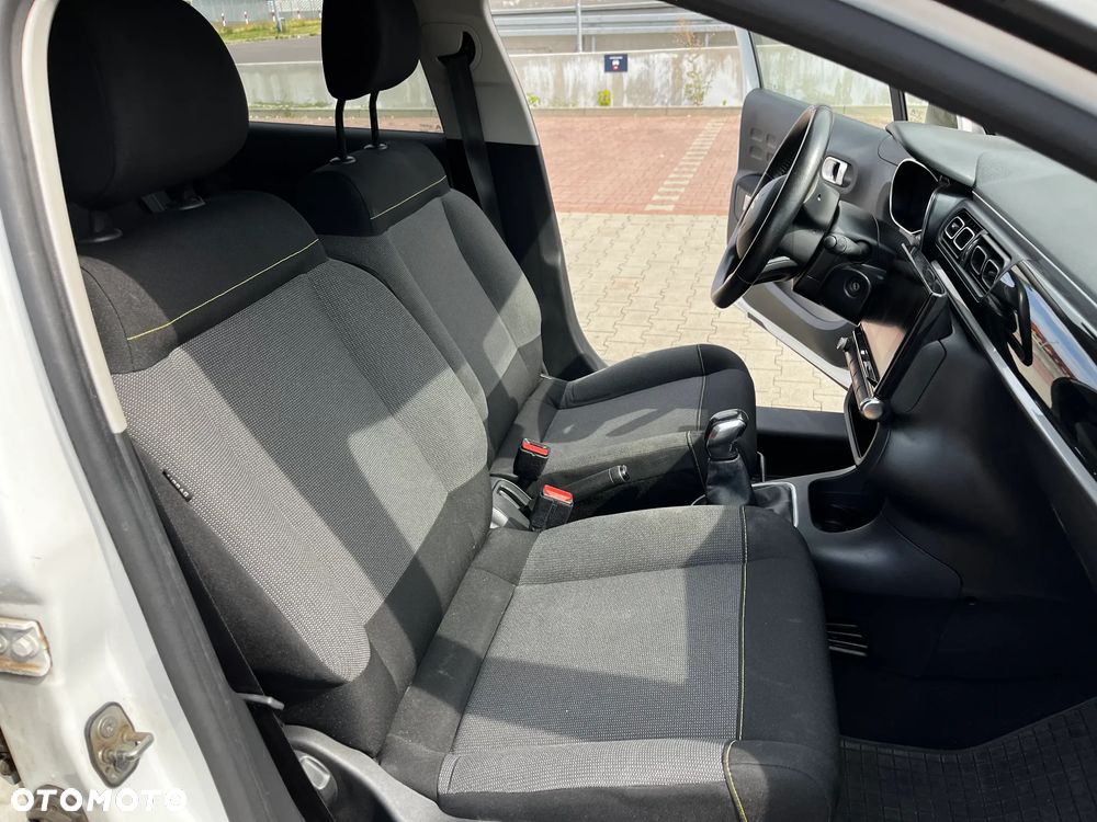 Citroën C3 1.2 PureTech Shine - 6