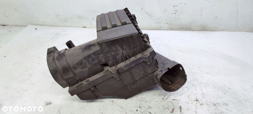 OBUDOWA FILTRA POWIETRZA AUDI VW SEAT 3C0129607BC - 3