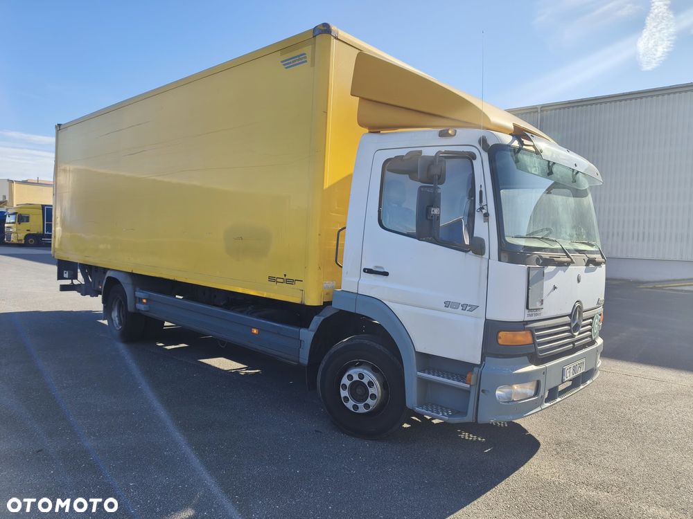 Mercedes-Benz ATEGO - 4