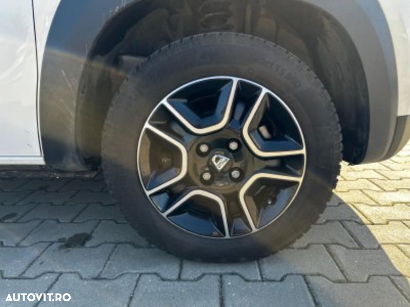 Dacia Spring - 6