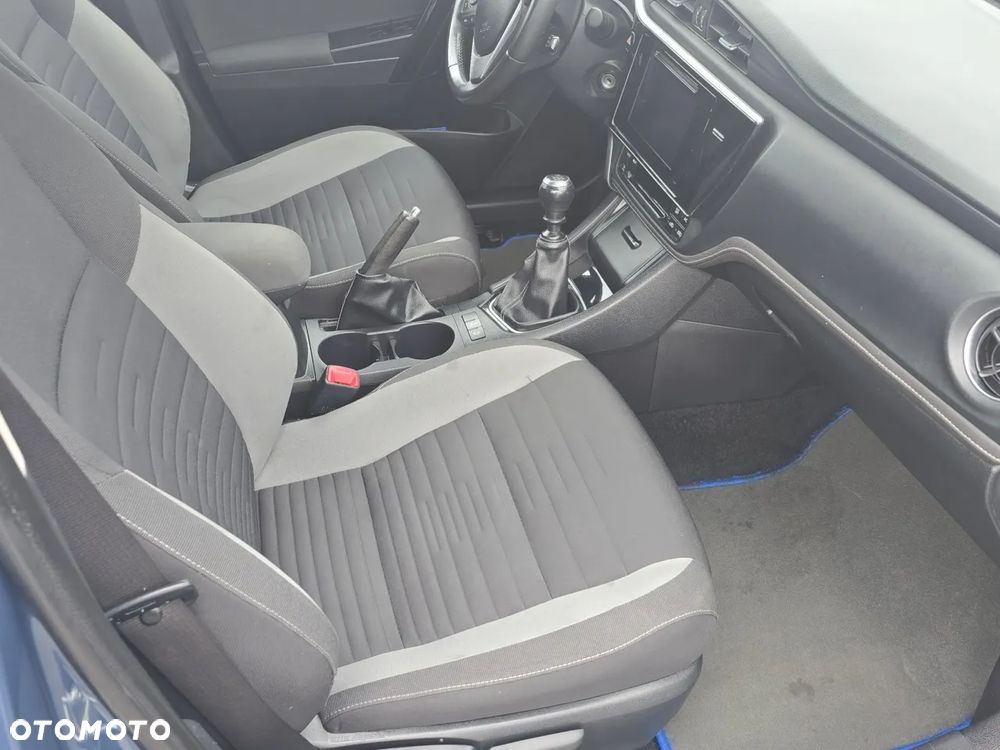 Toyota Auris 1.2 Turbo Comfort - 11