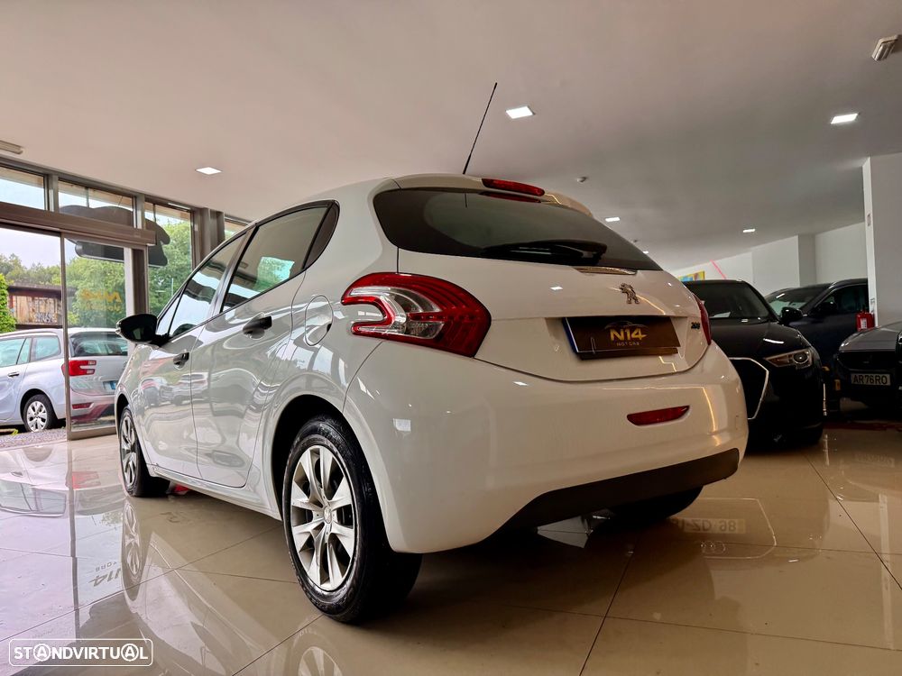 Peugeot 208 1.4 HDi Access - 14