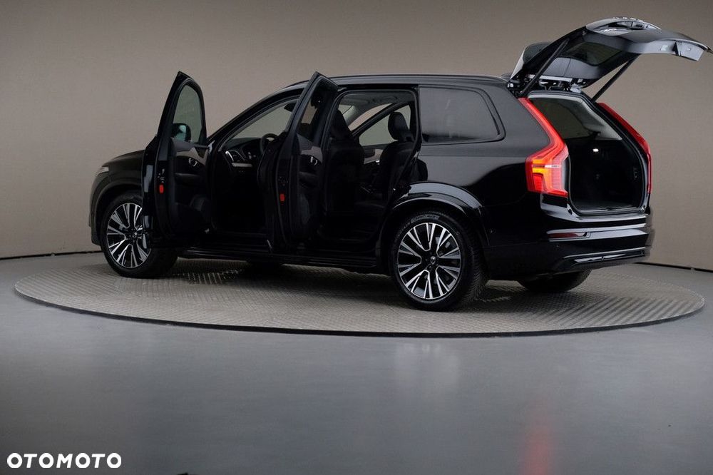 Volvo XC 90 - 7