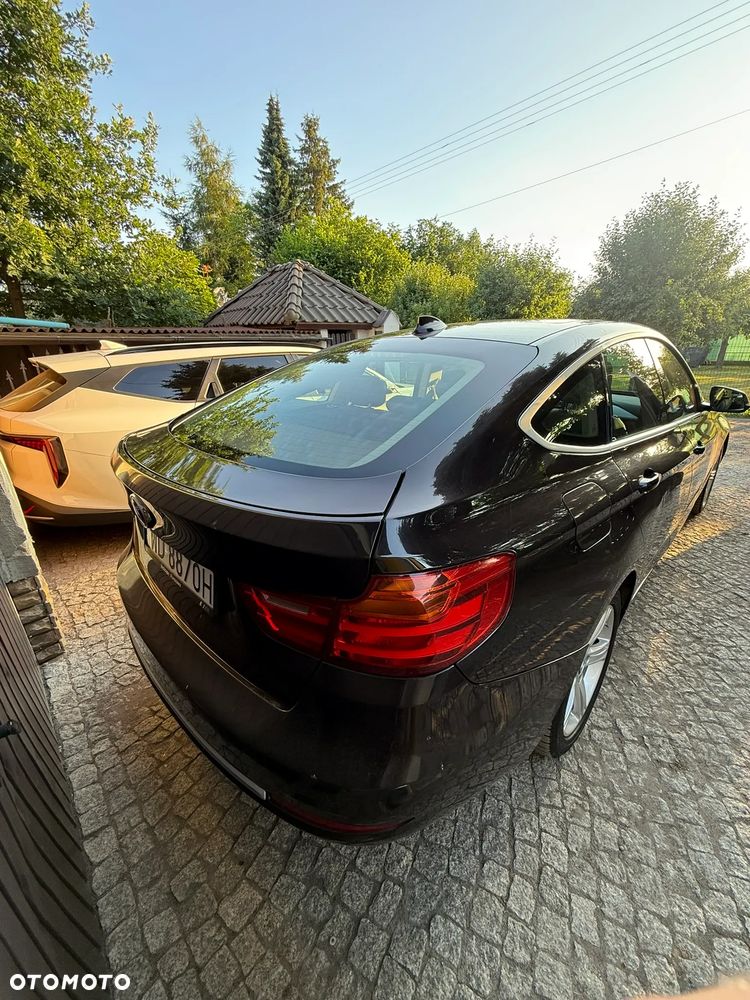BMW 3GT 320d Luxury Line - 15
