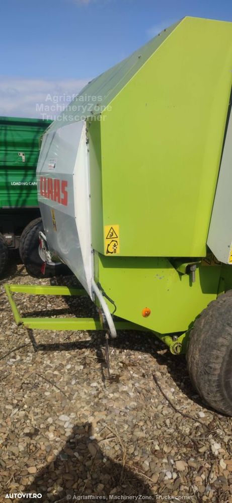 Claas Rolland 250 - 6
