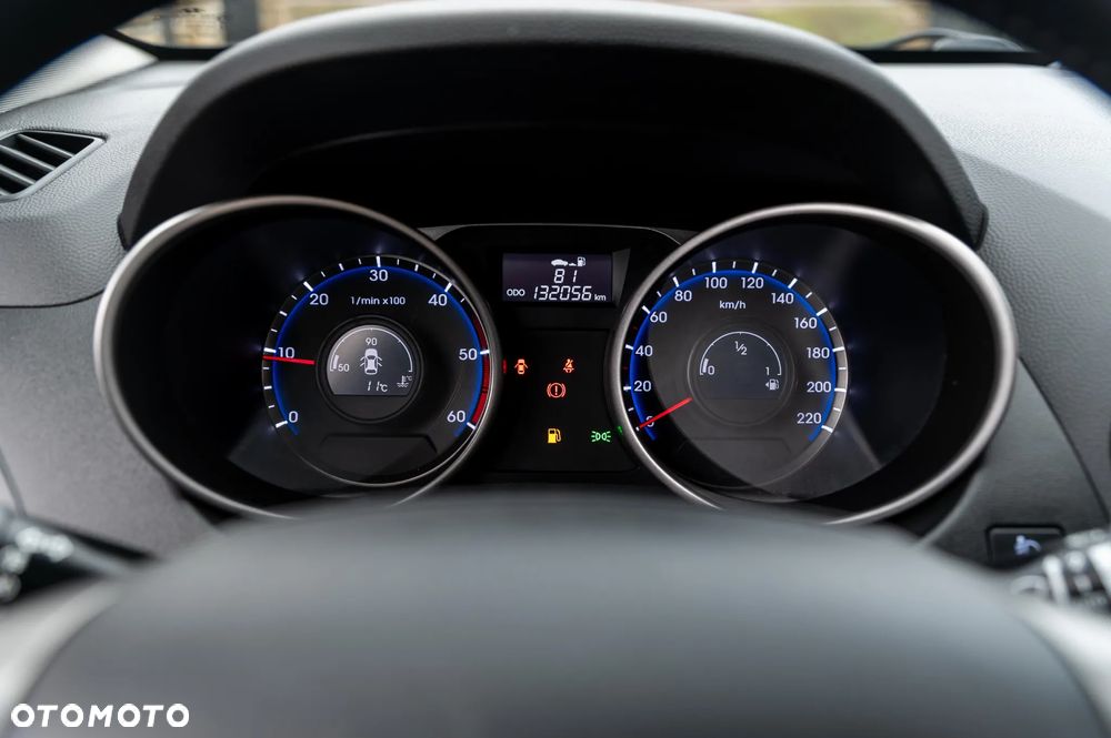 Hyundai ix35 2.0 CRDi Premium 2WD - 24