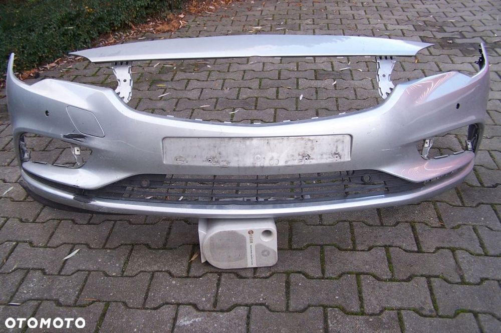 Opel Astra K zderzak przedni 39151025 - 1