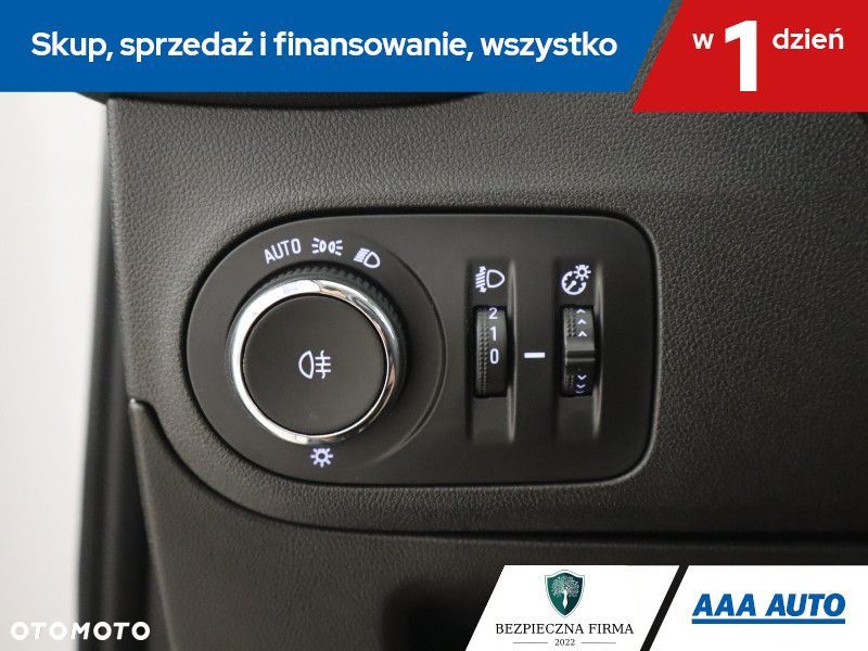 Opel Crossland X - 18