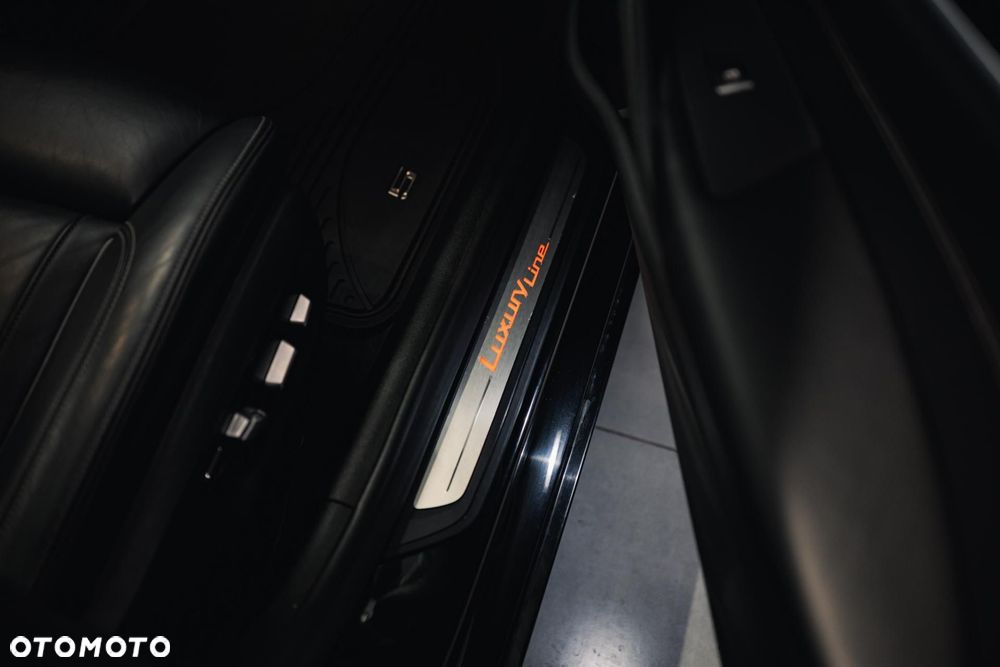BMW Seria 5 520d xDrive Luxury Line - 35