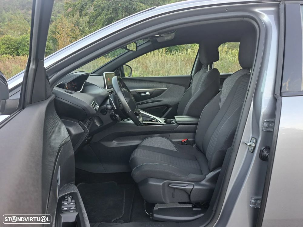 Peugeot 5008 1.5 BlueHDi Active Pack EAT8 - 12
