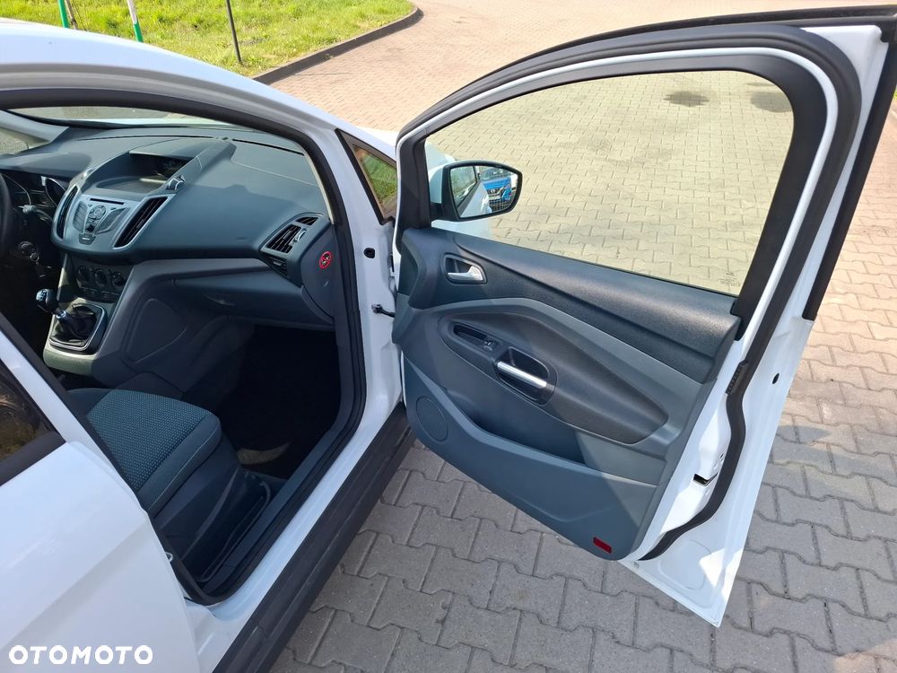 Ford C-MAX - 16