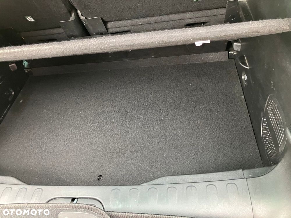 Fiat 500L 1.4 16V T-Jet Trekking - 22
