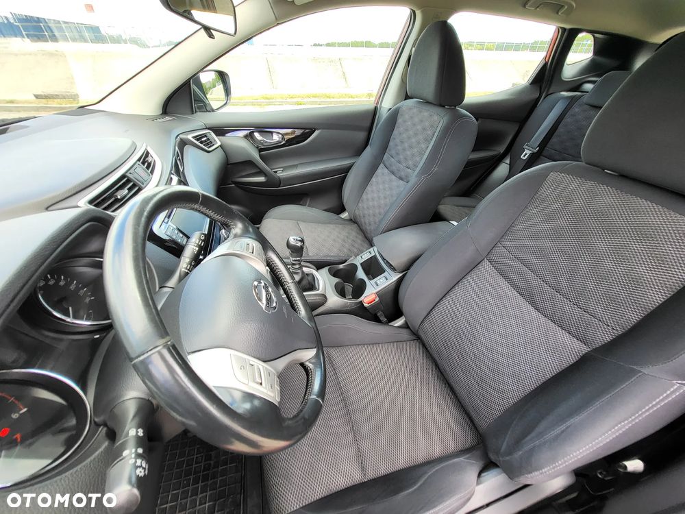 Nissan Qashqai 1.6 dCi DPF Start/Stop tekna - 13