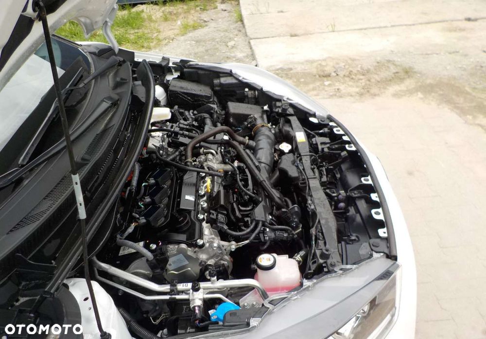 Toyota Yaris - 4