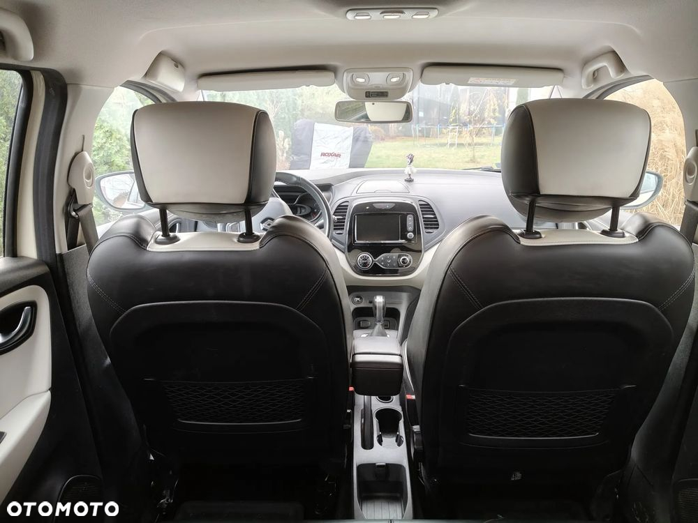 Renault Captur 1.2 Energy TCe Initiale Paris EDC - 12