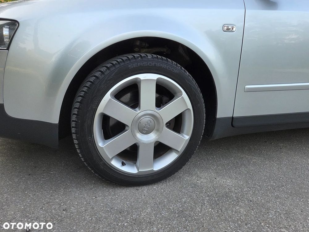 Audi A4 Limousine - 22
