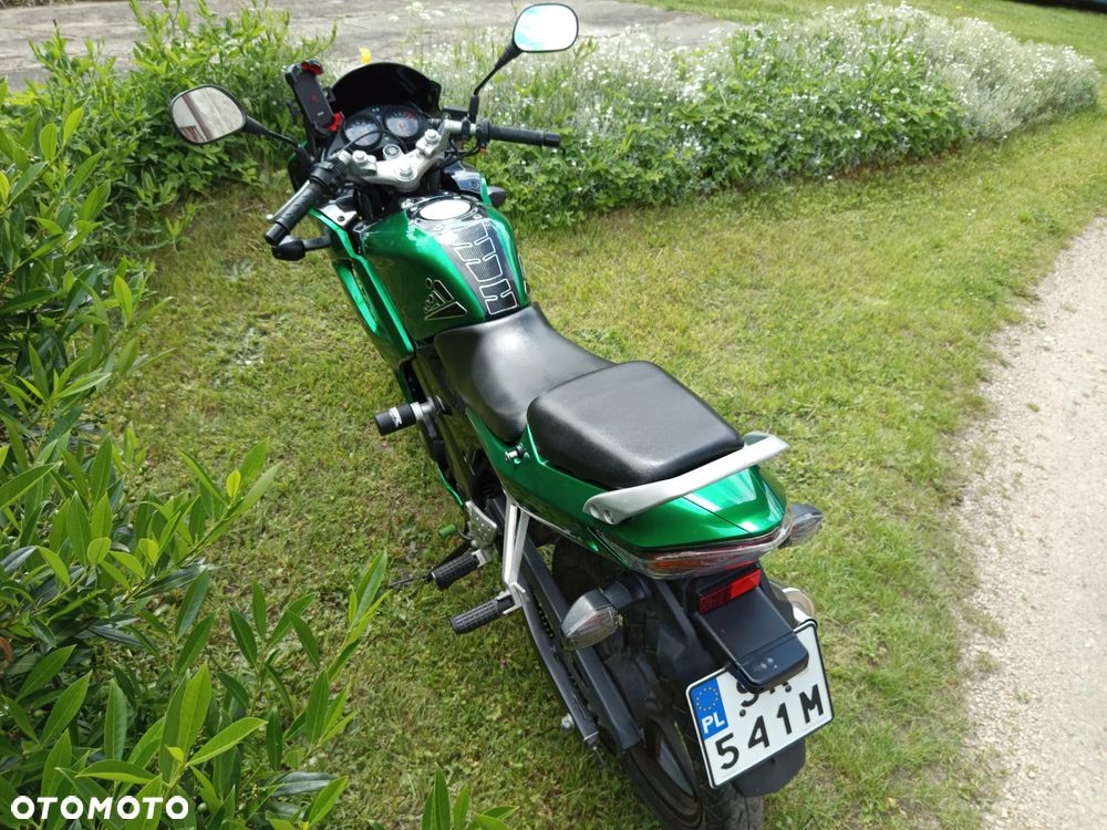 Honda CBR - 7