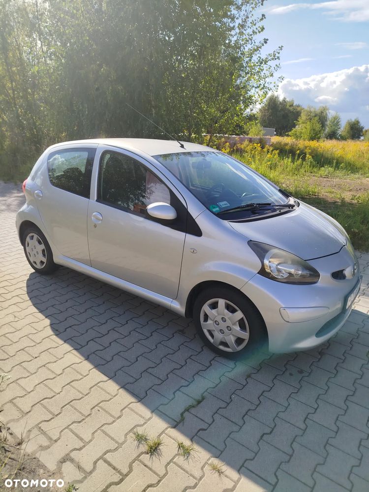 Toyota Aygo - 2