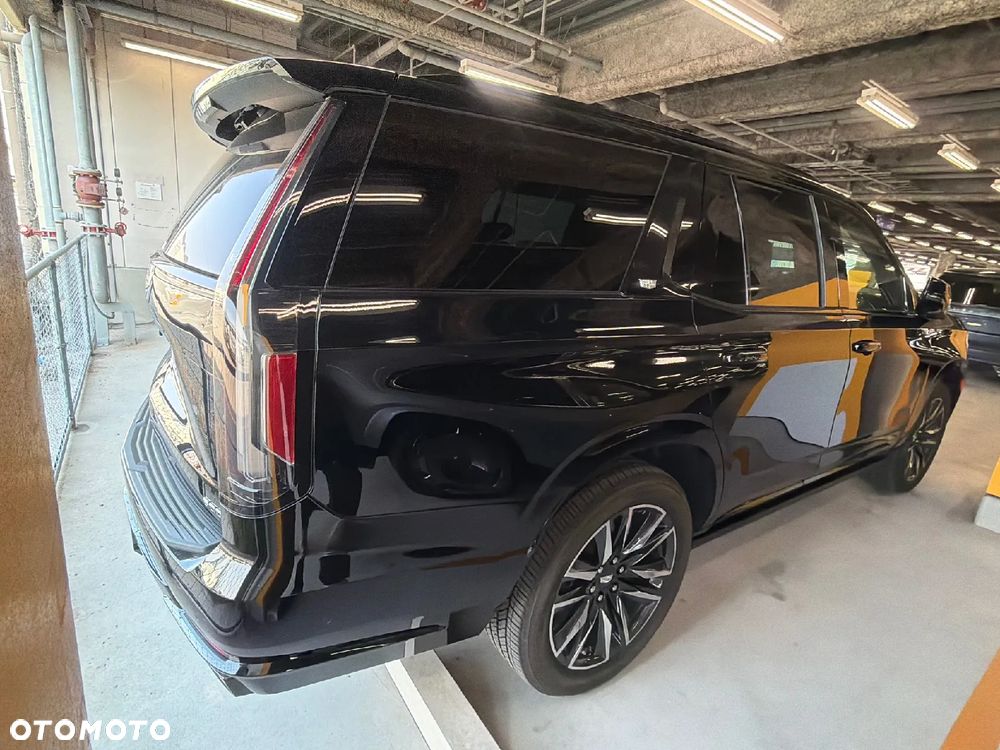 Cadillac Escalade 2022 photo 2