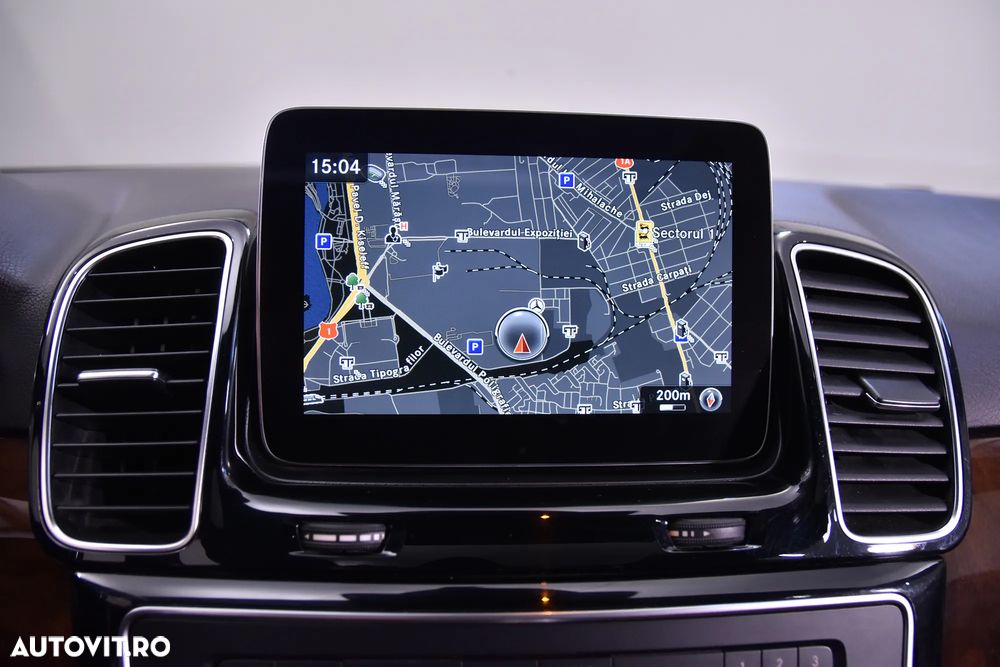 Mercedes-Benz GLE 400 4MATIC - 23