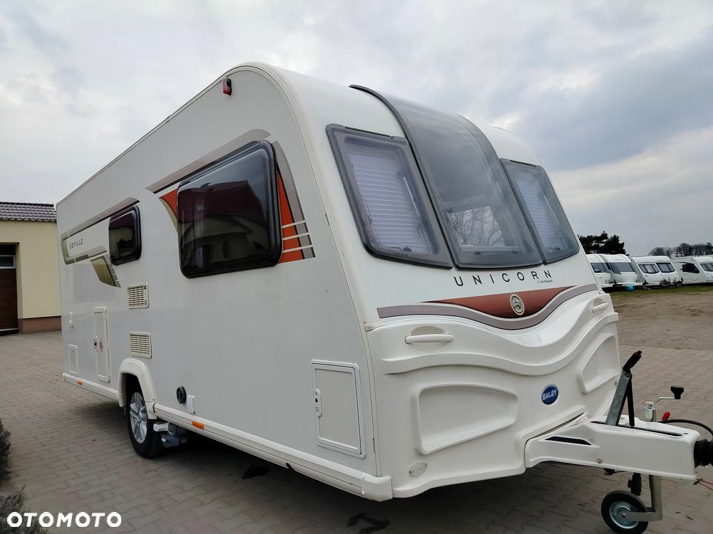 Bailey Unicorn Seville - 2