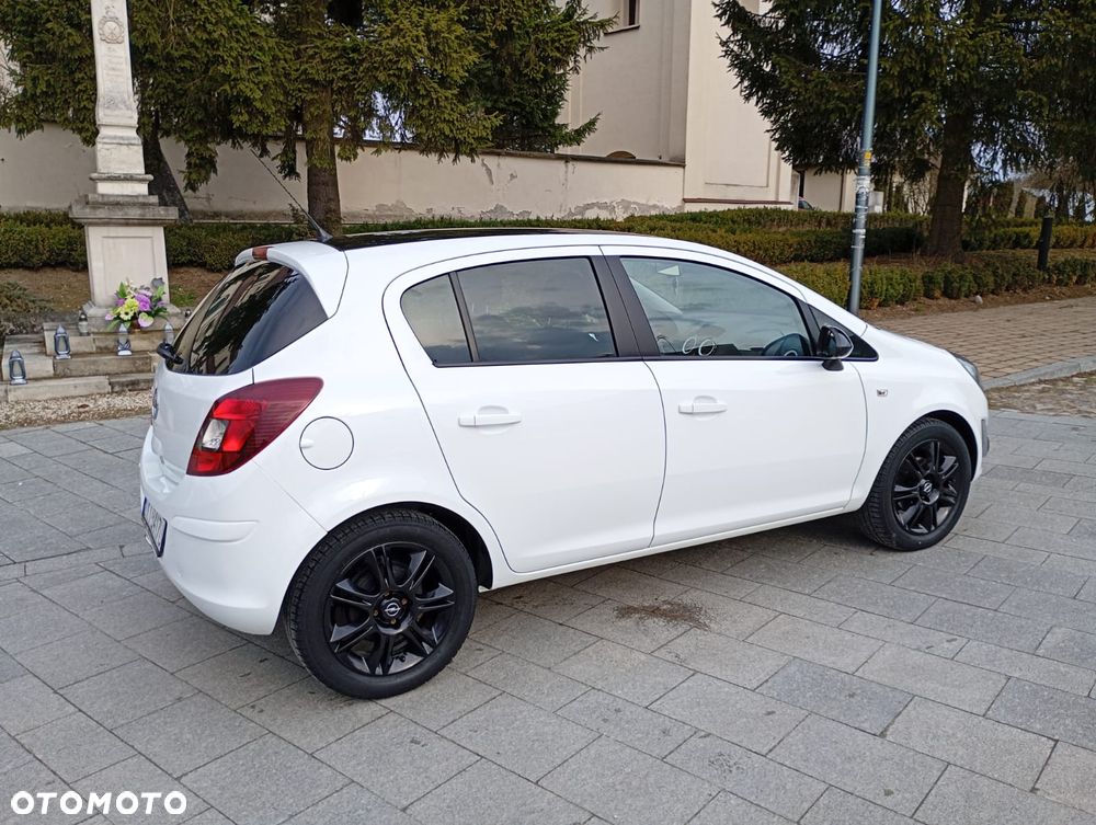 Opel Corsa 1.2 16V Color Edition - 16