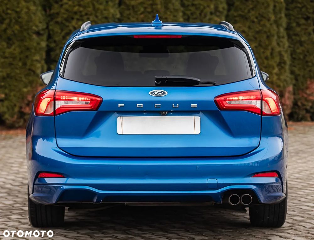 Ford Focus Turnier 2.0 TDCi DPF Start-Stopp-System ST-Line - 11