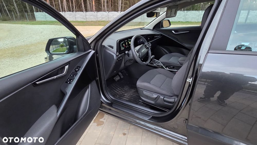 Kia Niro 1.6 GDI Hybrid M - 20