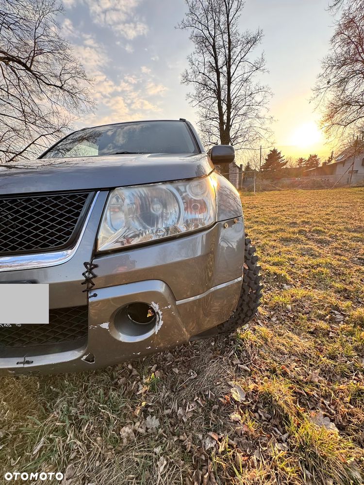 Suzuki Grand Vitara - 15