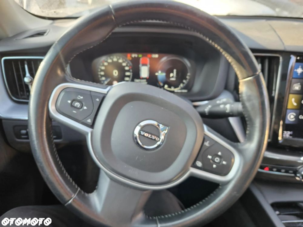 Volvo XC 60 T6 AWD Recharge Geartronic Inscription Expression - 15