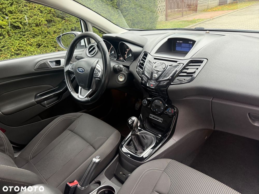 Ford Fiesta - 21