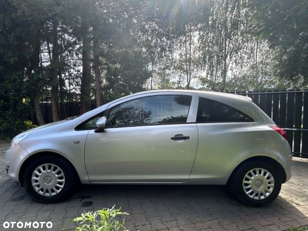 Opel Corsa - 2
