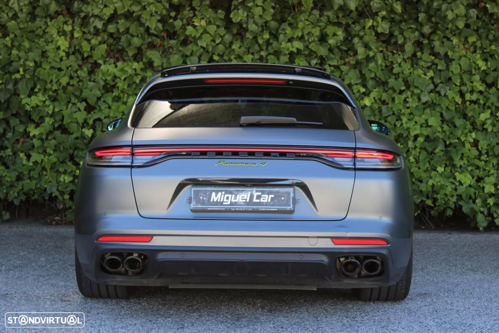 Porsche Panamera 4 E-Hybrid — fotografia 9
