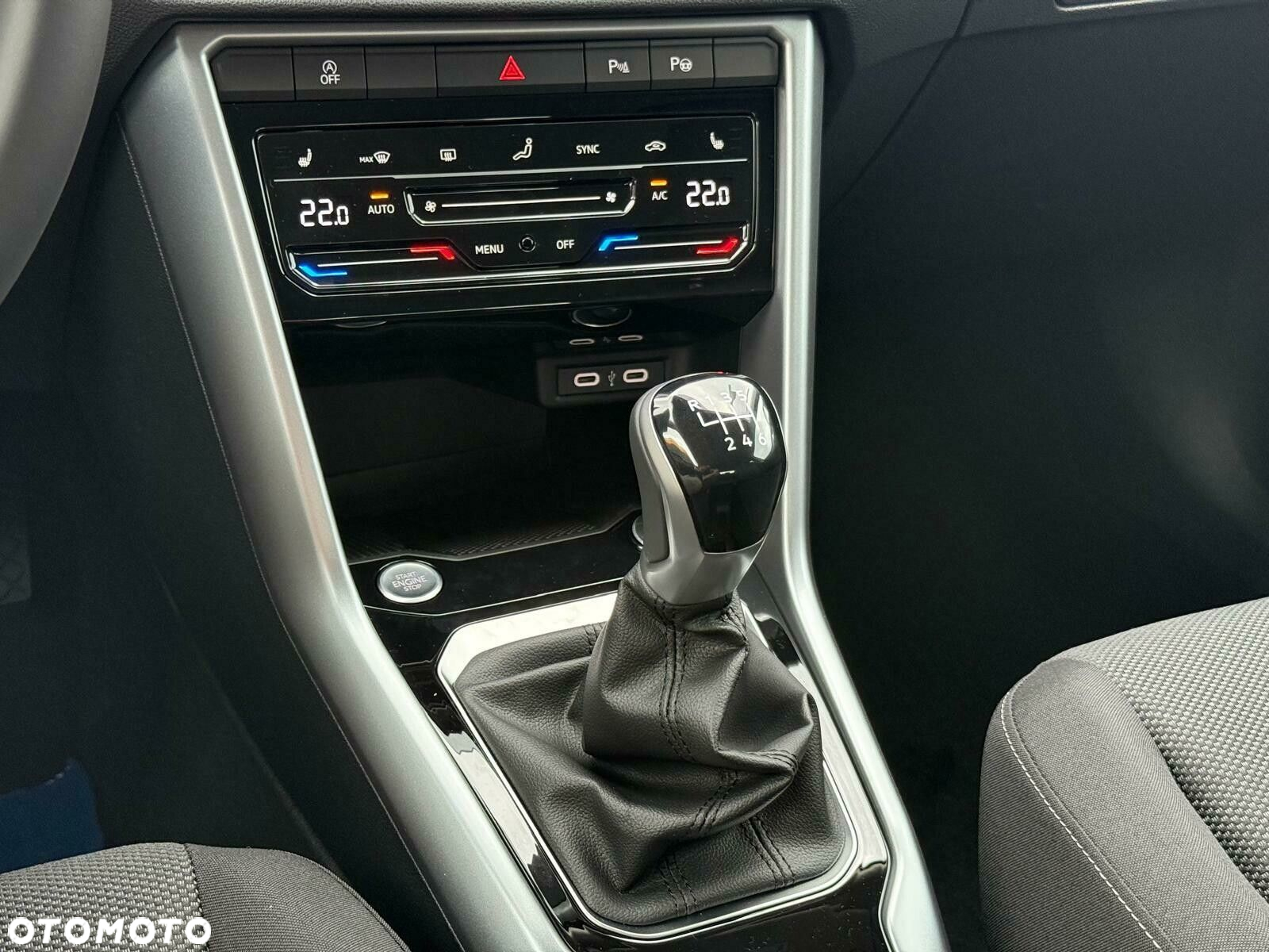 Volkswagen T-Roc 1.5 TSI Life Plus - 14