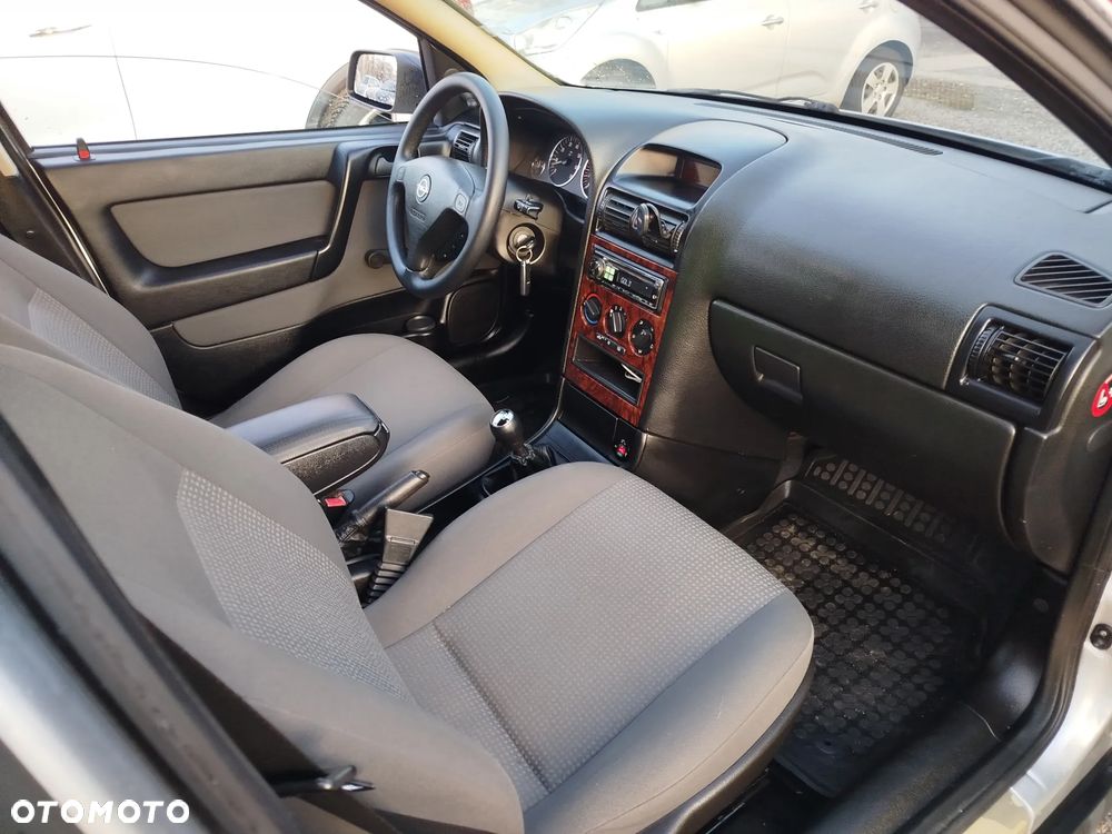 Opel Astra 1.4 Enjoy - 8