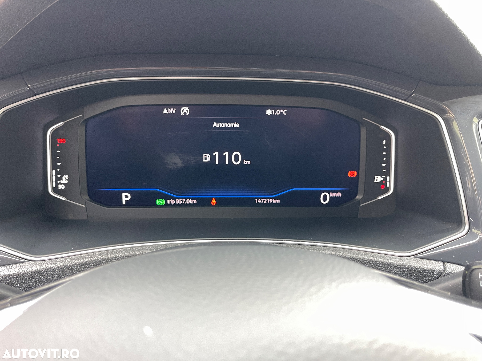 Volkswagen T-ROC 2.0 TDI DSG Sport - 39
