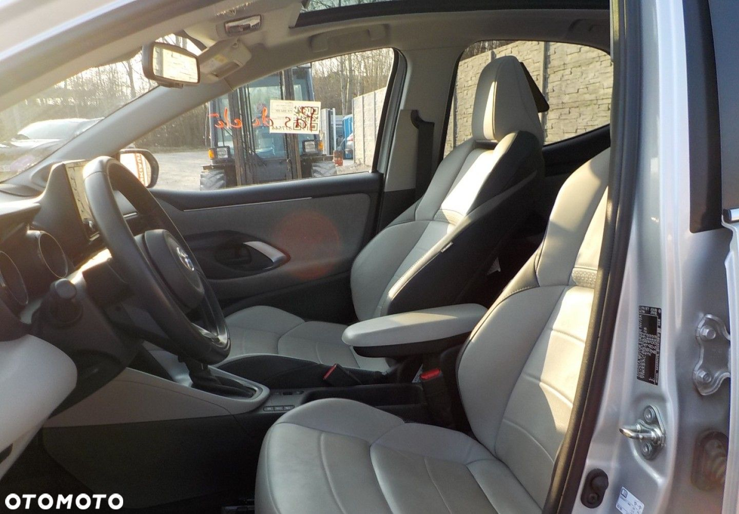 Toyota Yaris - 34