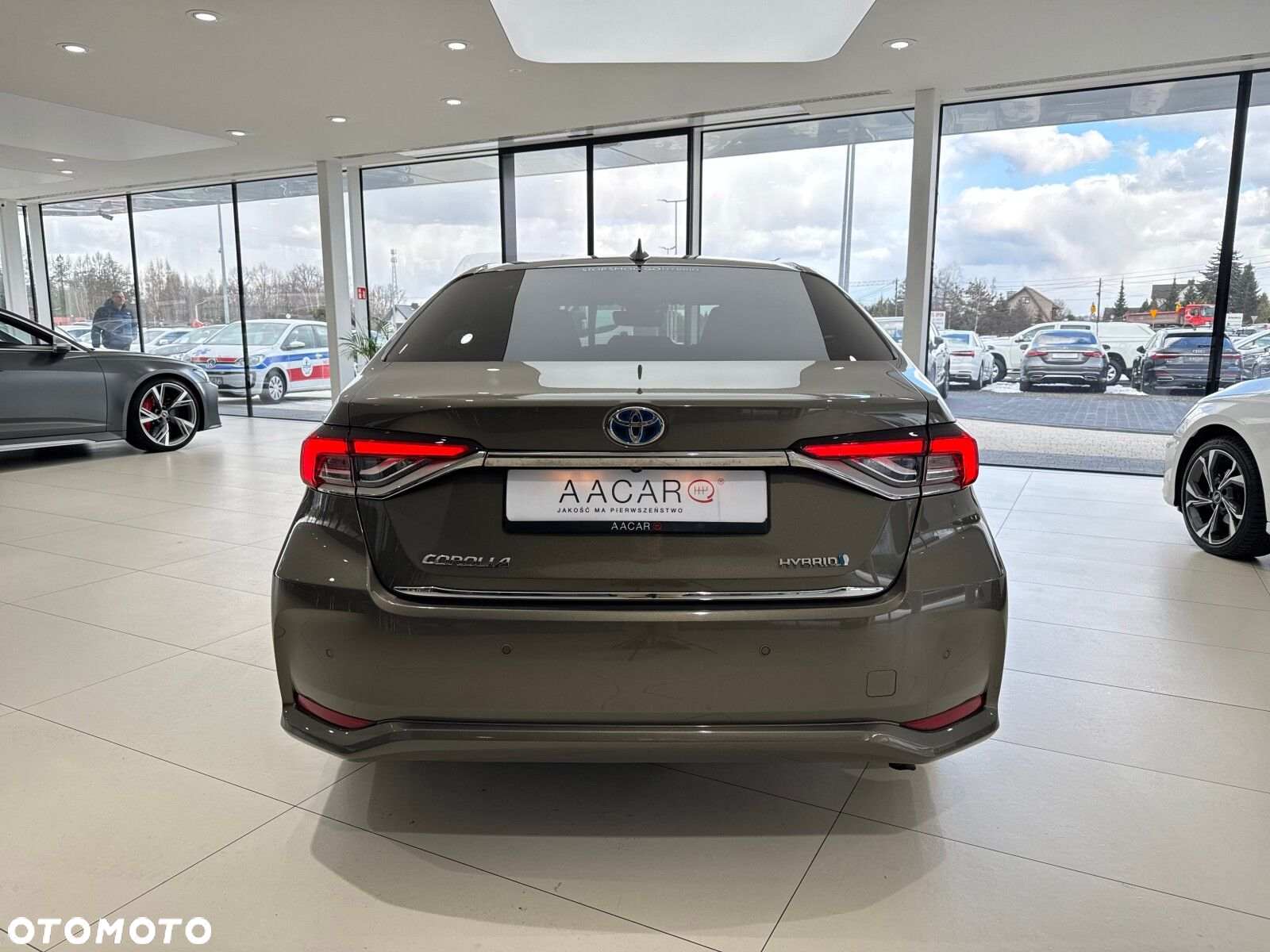 Toyota Corolla - 4