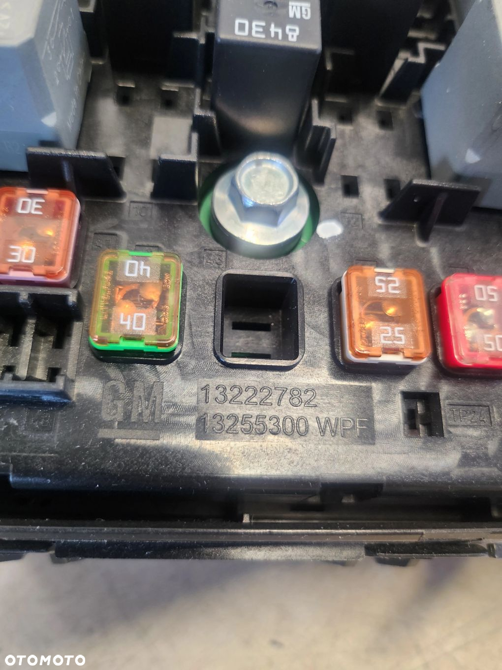 SKRZYNKA BEZPIECZNIKÓW BSI OPEL INSIGNIA A 2.0CDTI 13222784 13222782 13275881 13222785 - 6