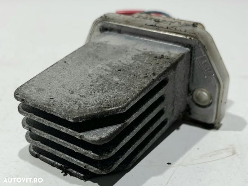 Releu ventilator bord Nissan Qashqai facelift (2010-2013) [NJ10] 1.5 dci K9KLHJ2 70T03-0D24 - 2