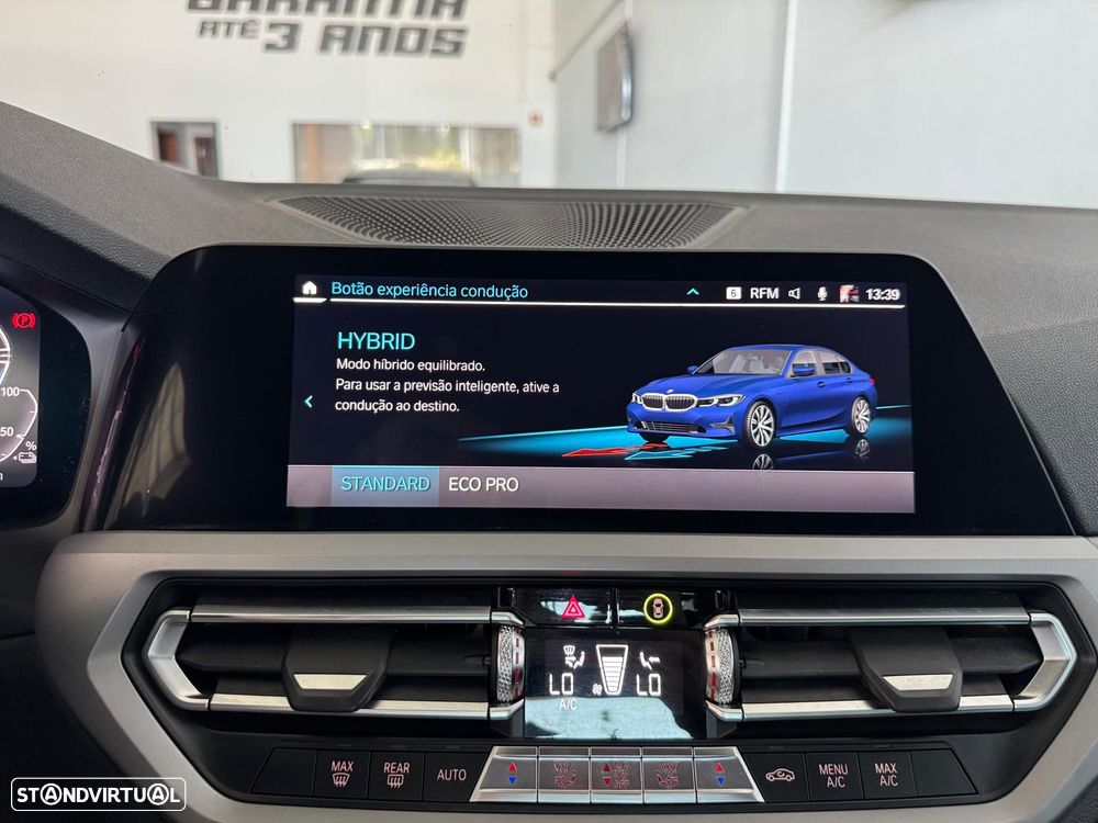 BMW 330 e Pack M Auto - 41