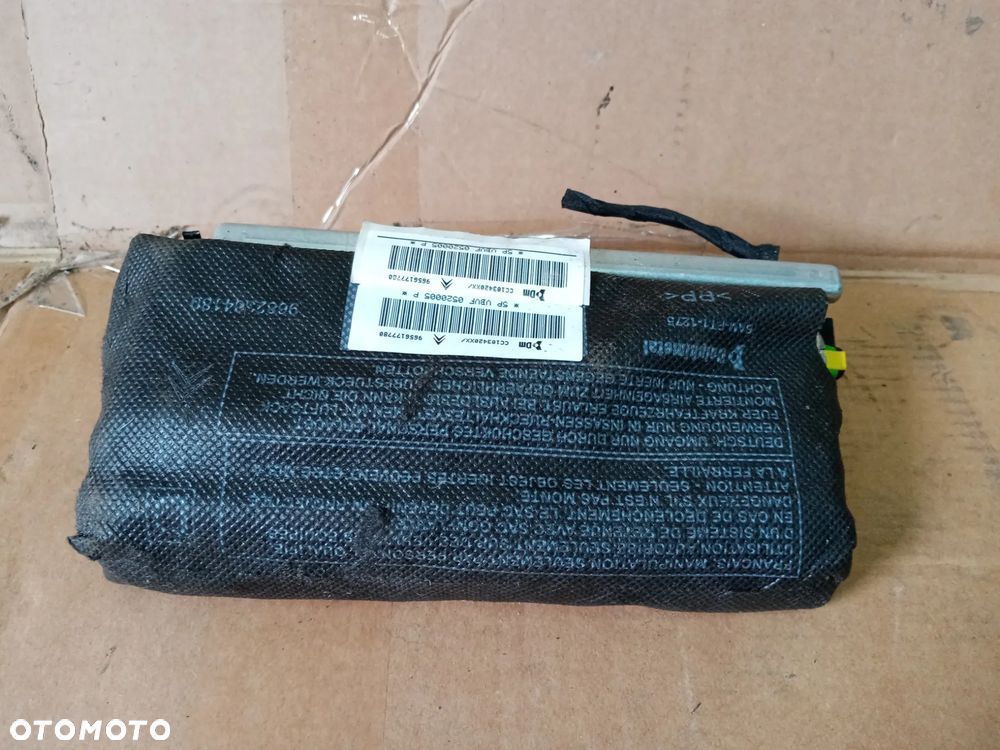 Poduszka fotela pasażera prawa AIRBAG Citroen C5 III 9656177780 - 1