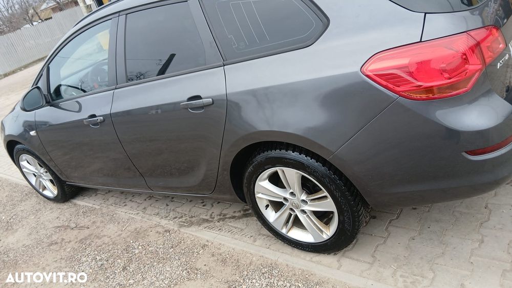 Opel Astra 1.9 CDTI DPF Edition - 10