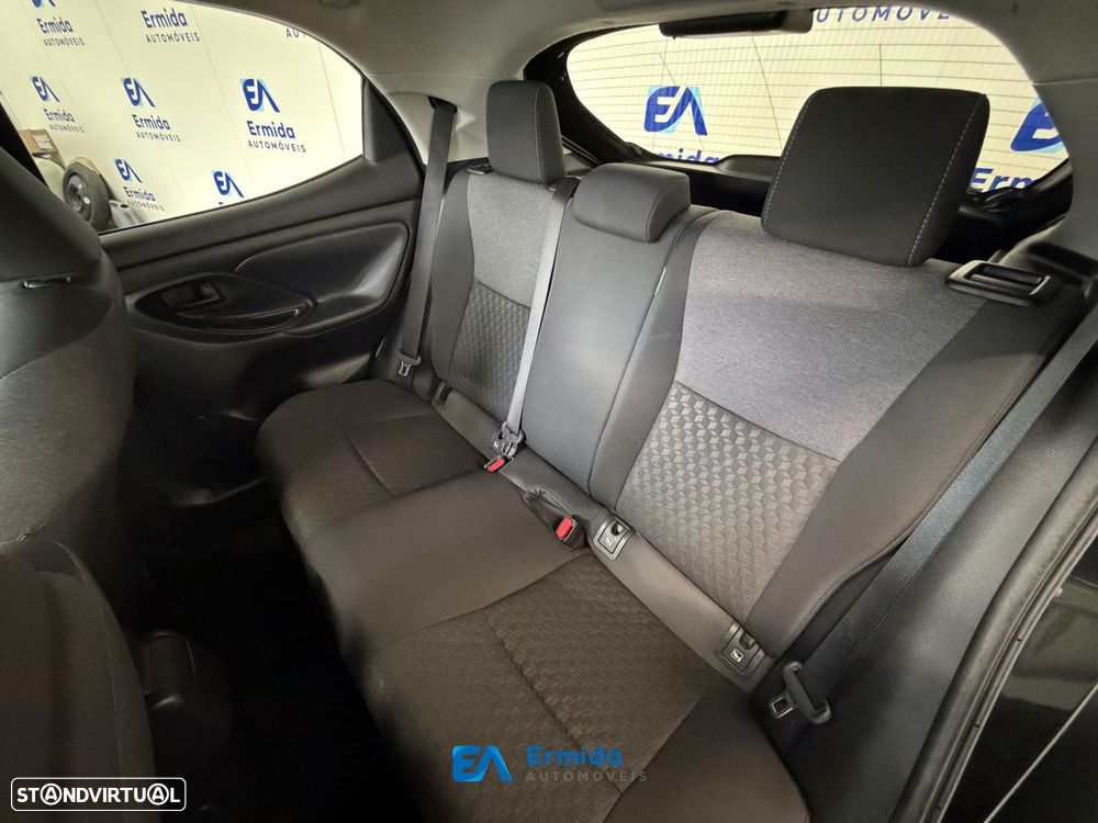 Toyota Yaris - 21
