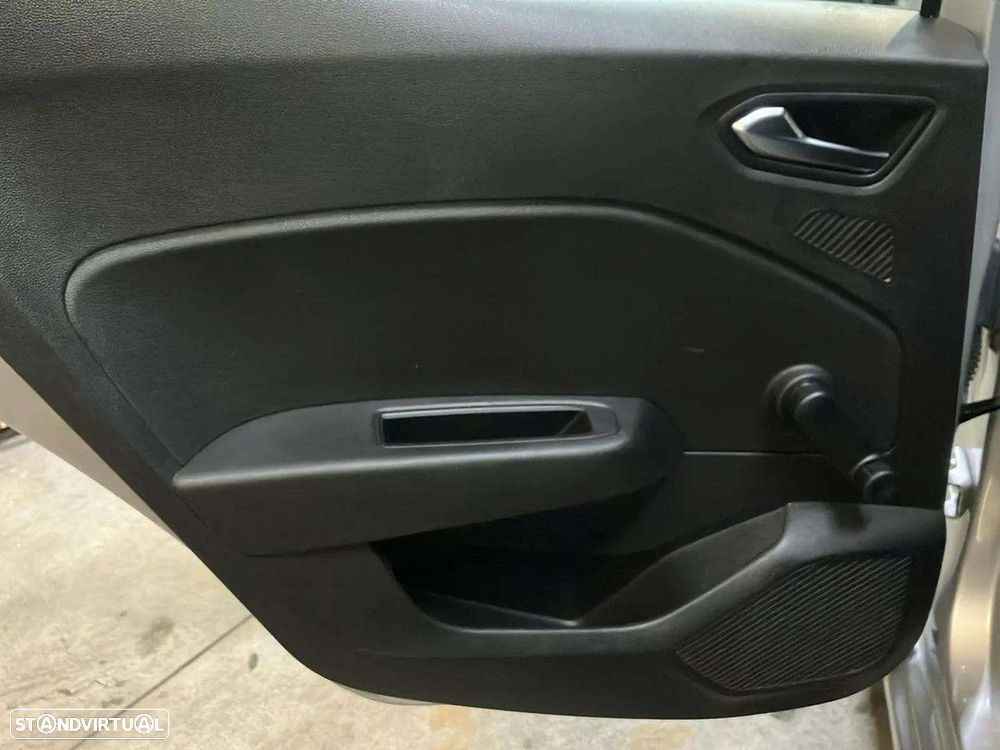 Renault Clio 1.6 E-Tech Intens - 21