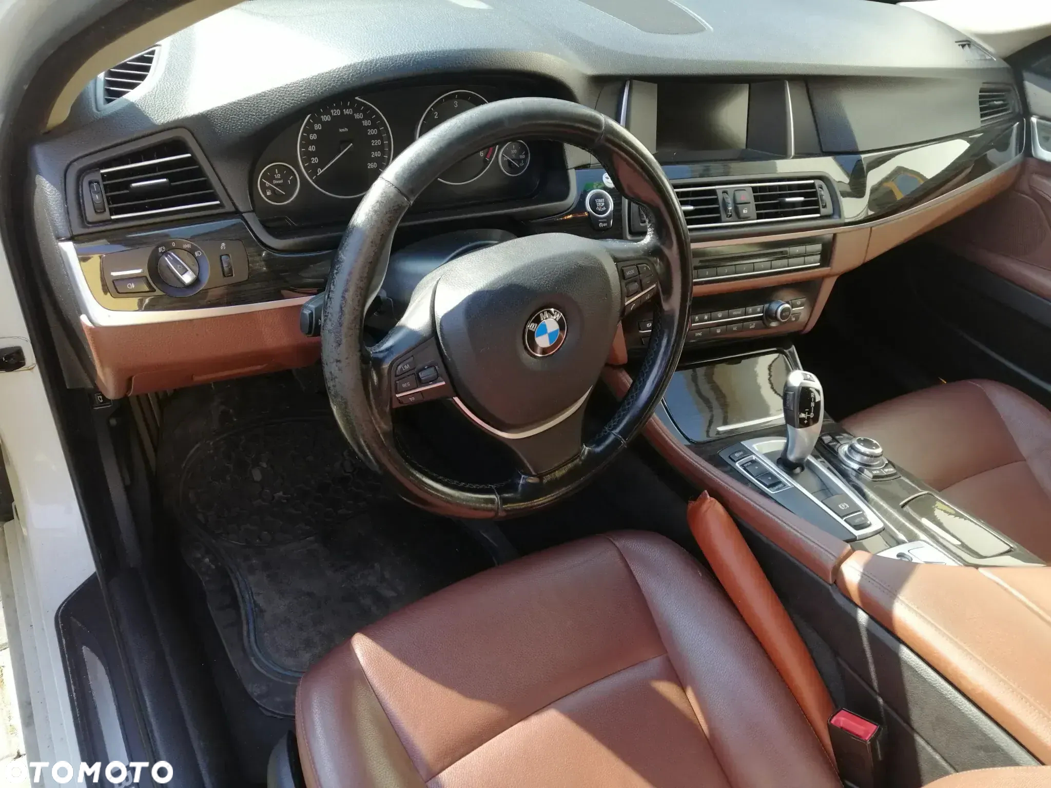 BMW Seria 5 520d Touring - 6