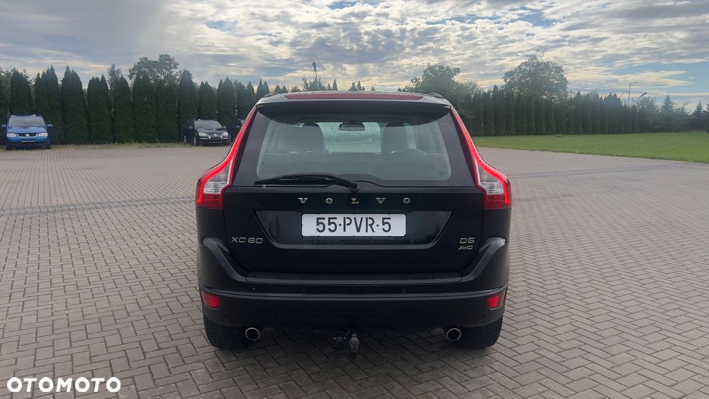 Volvo XC 60 D5 AWD RDesign - 12