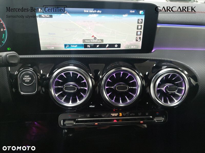 Mercedes-Benz CLA - 28