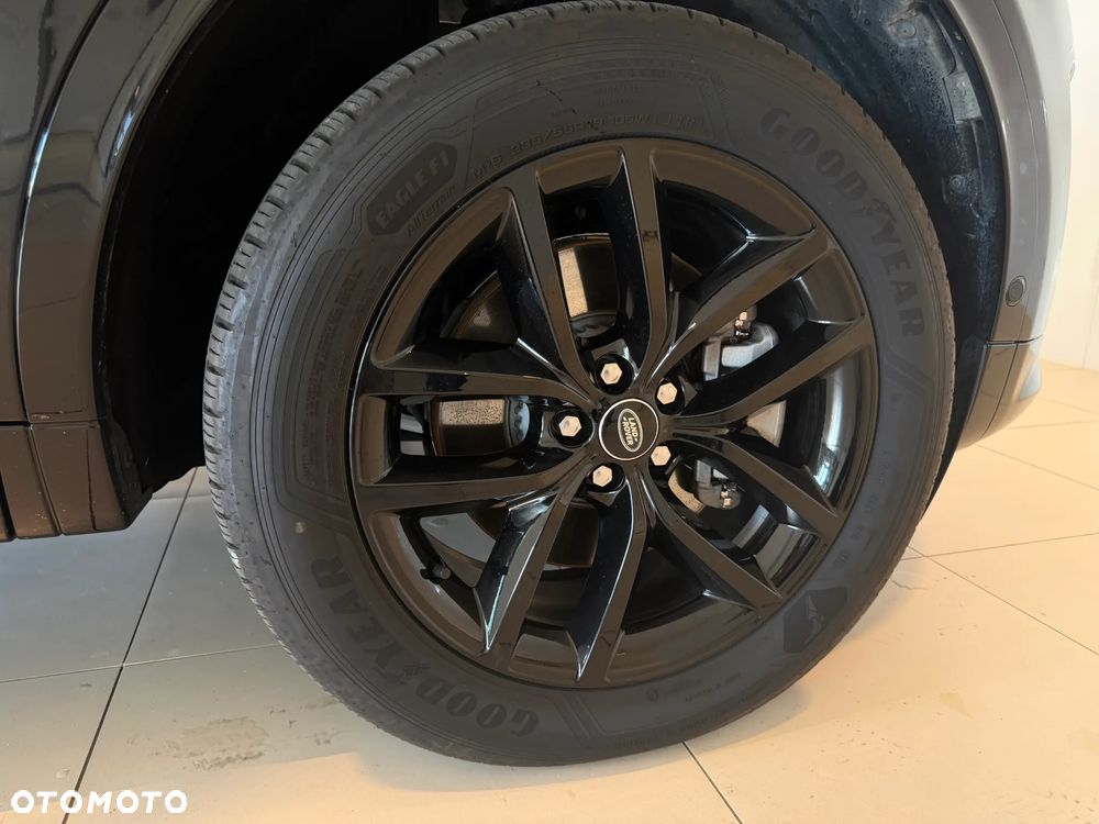 Land Rover Discovery Sport - 38